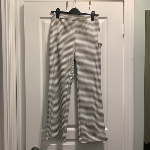 (SOLD)ARITZIA WILFRED Kick Flare Pant - Picture 7 of 10